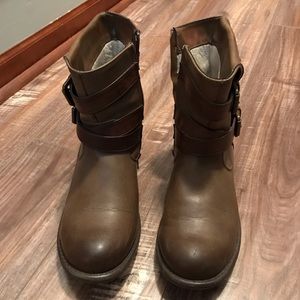 Cassie Brown Leather Boots